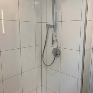 High Gloss White Surround, Choice Building Products, Acrylic Liners, Shower Surround